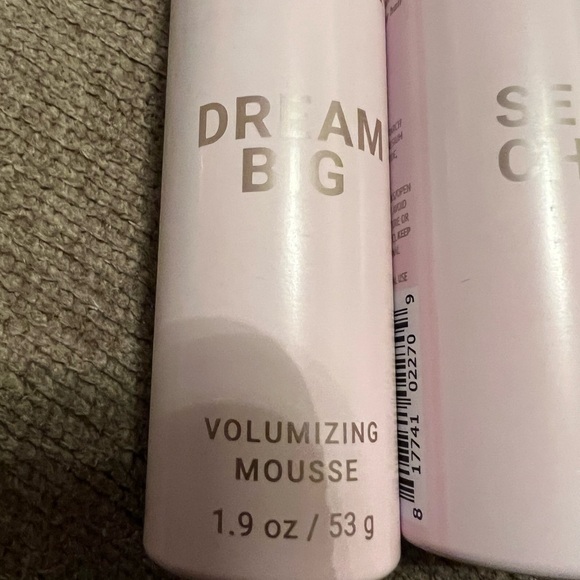 💈NEW💈The Beachwaver Co. Dream Big Mousse and Second Chance Shampoo - travel size - Picture 2 of 4